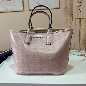 Michael Kors small pink tote